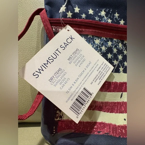 Swimsuit Sack with Front Zipper Pocket Touchscreen Compatible Top Zipper FLAG - Picture 5 of 11